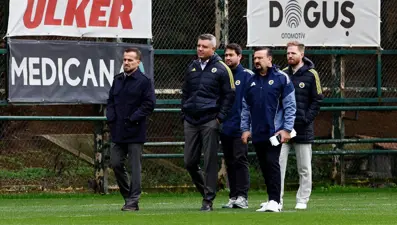 Fenerbahçe'de başkan Sadettin Saran, antrenmanı takip etti
