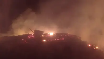 Samanlıktaki yangın evleri yaktı