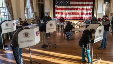 ABD seçimlerinde son durum: Sandıklarda oy verme işlemi başladı