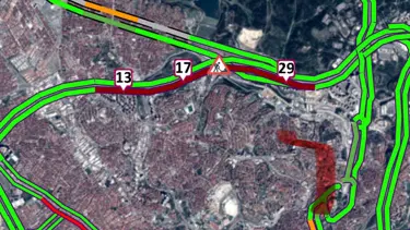 Yola çıkacaklar dikkat... İstanbul'da yoğun trafik