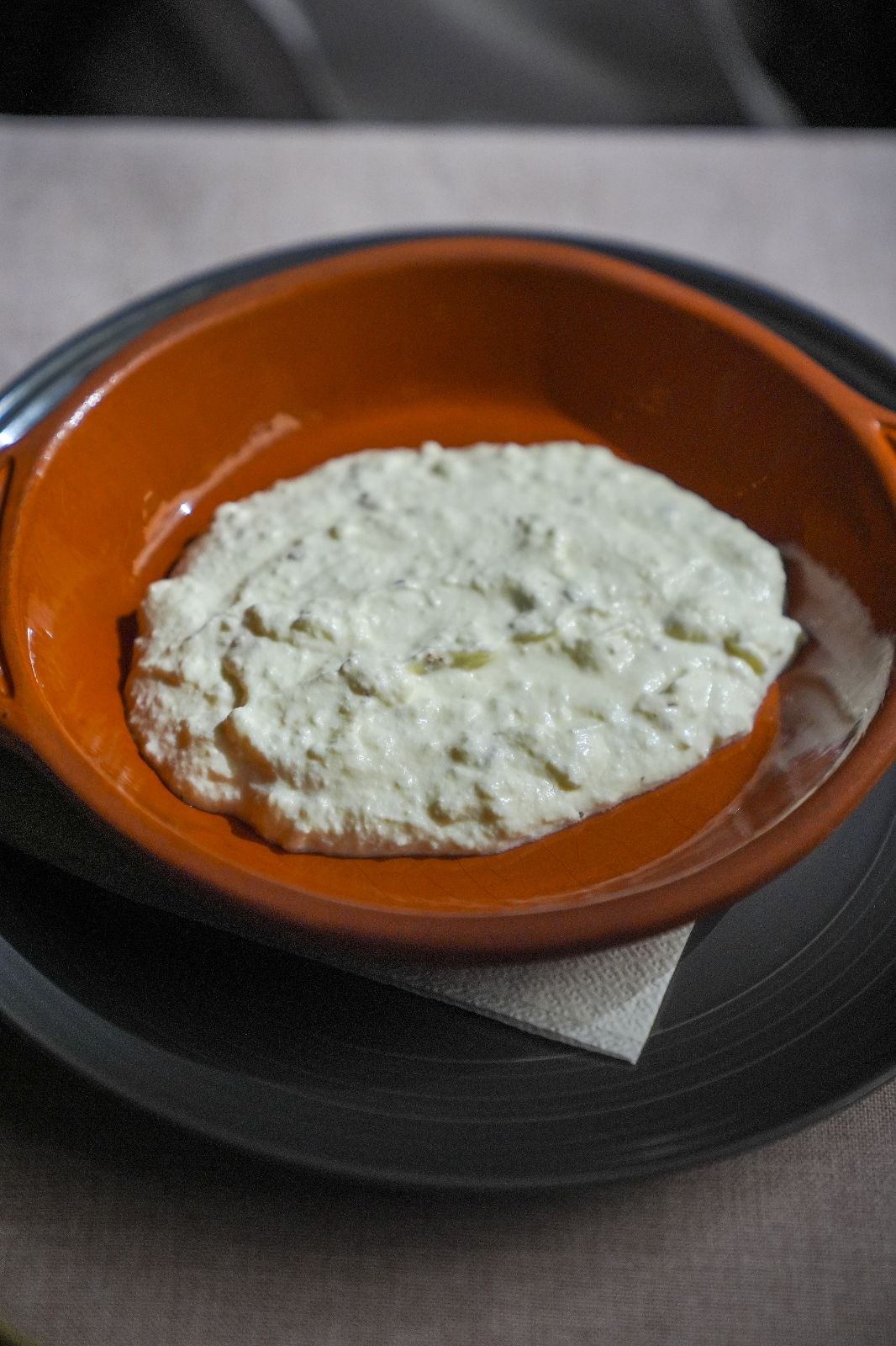 İçinde kaymak ve tereyağı var: İftarın olmazsa olmazı Topa ve somun