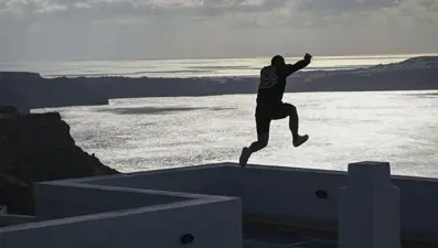 Yunanistan depreme hazırlanıyor: Santorini'de yeni tedbirler