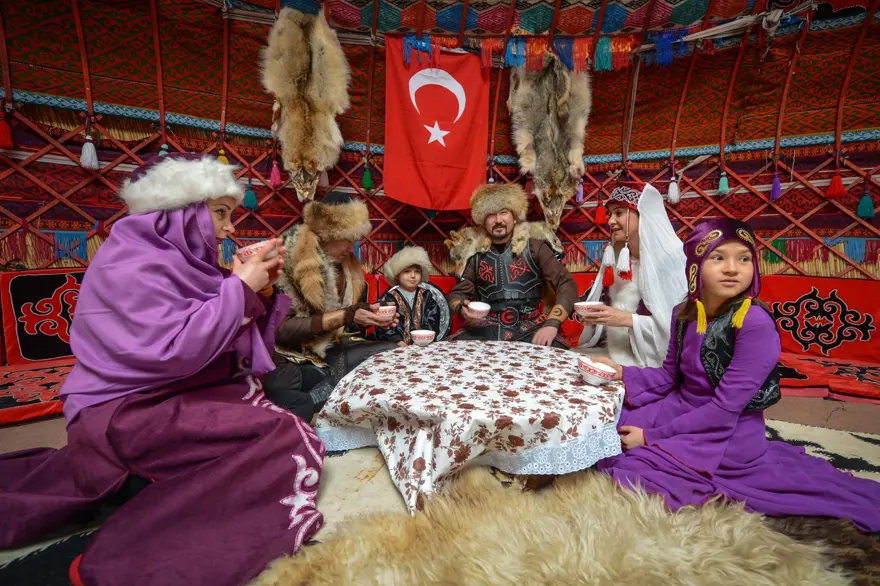 kırgız türkleri, ulupamir köyü, van ulupamir, erciş ulupamir, han otağı 8