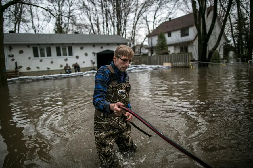Kanada'da sel felaketi 5 Kanada'da sel felaketi 5