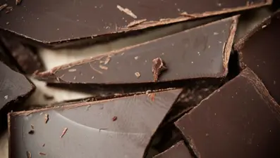 Akşamları bu besinleri tüketmeyin: Alzheimer riskini artırıyor