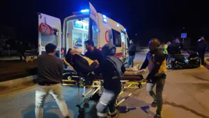 Ehliyetsiz ve alkollü motosiklet sürücüsü kaza yaptı Ehliyetsiz ve alkollü motosiklet sürücüsü kaza yaptı