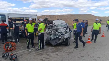 Yozgat'ta feci kaza: 3 ölü, 2 yaralı