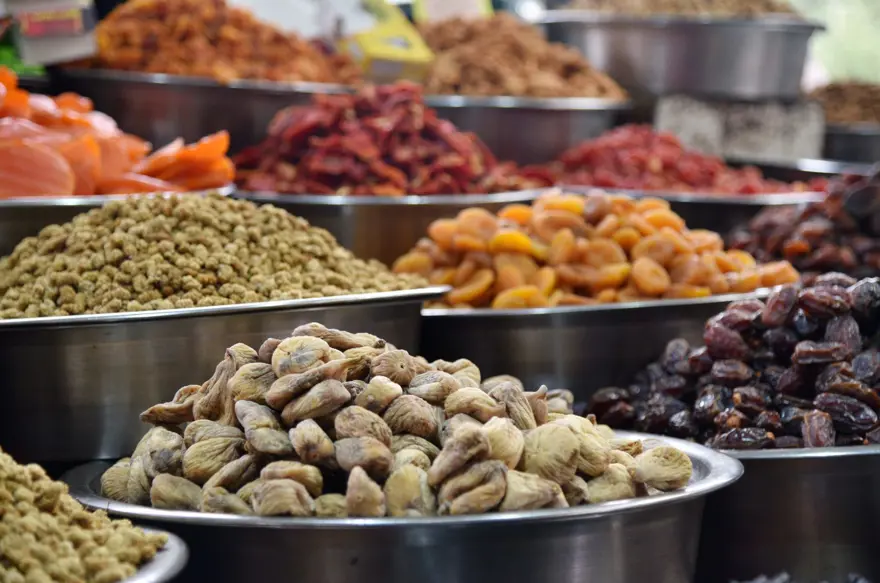 Kuruyemiş ile baharat tezgahında kanser riski 2 Kuruyemiş ile baharat tezgahında kanser riski 2