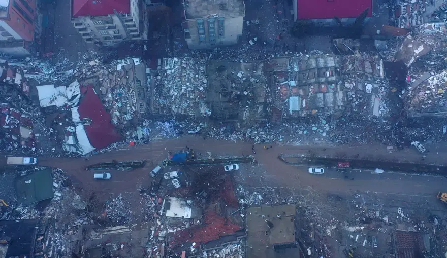 Kahramanmaraş'ta yıkımın boyutu havadan görüntülendi 11