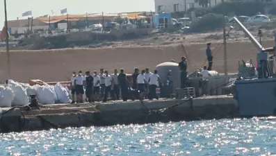 İtalya'daki gemi kazasında 27 kişi boğuldu