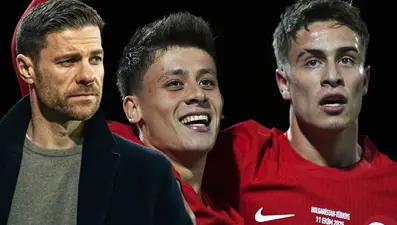 Xabi Alonso, milli yıldızı öve öve bitiremedi: "Mükemmel bir evrim geçirdi | Özil ve Guti karışımı gibi"