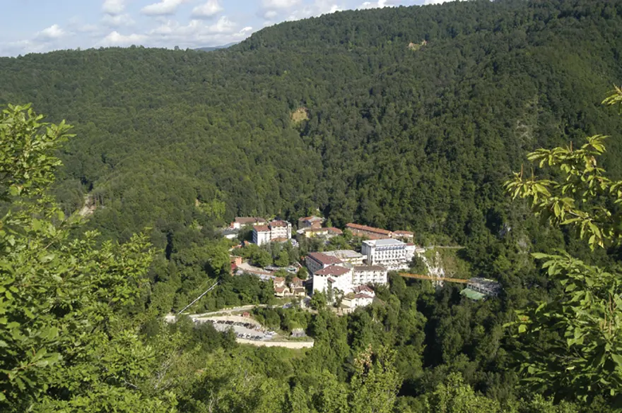 HEM KAPLICASI HEM YEŞİLİ: OYLAT 8 HEM KAPLICASI HEM YEŞİLİ: OYLAT 8