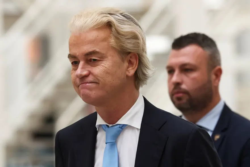 Hollanda'da yabancı düşmanı Wilders kazandı 1