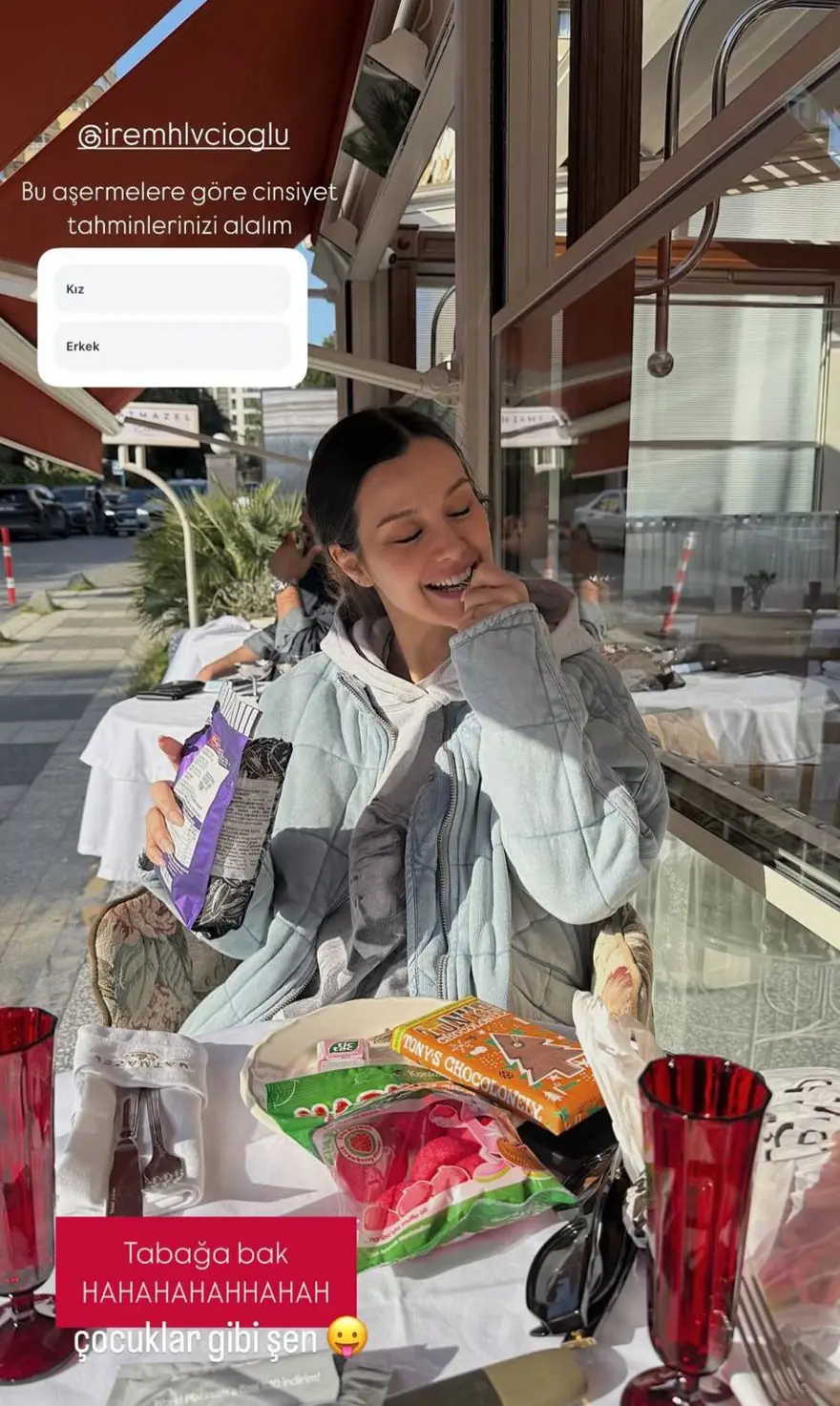 İrem Helvacıoğlu ile Ural Kaspar'dan yeni kare: Bebek göründü 2