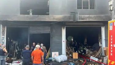 Hatay'da mobilya atölyesinde yangın