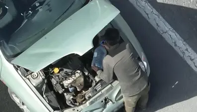 "Araba arızalandı" oyununu drone bozdu!