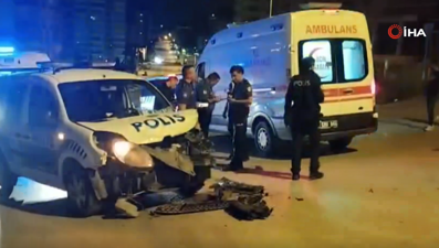 Ankara'da hafif ticari araç ile polis aracı çarpıştı