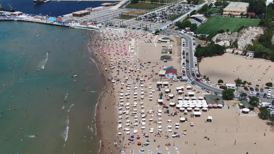 Plajlarda hafta sonu yoğunluğu 17 Plajlarda hafta sonu yoğunluğu 17