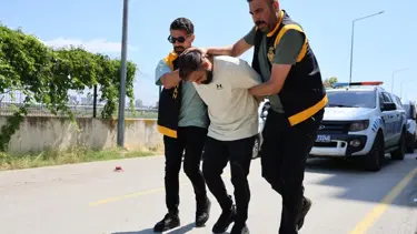 Kırmızı bültenle aranıyordu, Adana'da yakalandı