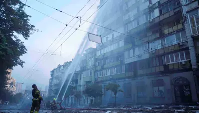 Aliyev'den Ukrayna'ya 2 milyon dolarlık yardım