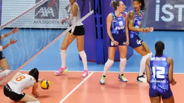 Voleybolda Şampiyonlar Ligi yarı final heyecanı: Eczacıbaşı, Igor Gorgonzola karşısında