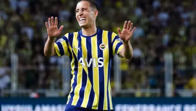 Fenerbahçe'de bir ayrılık daha: Emre Mor'un yeni takımı belli oldu
