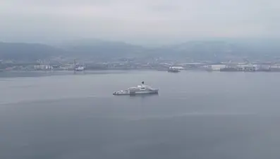 Dünyanın en büyükleri arasında: İzmit Körfezi'ne demir attı