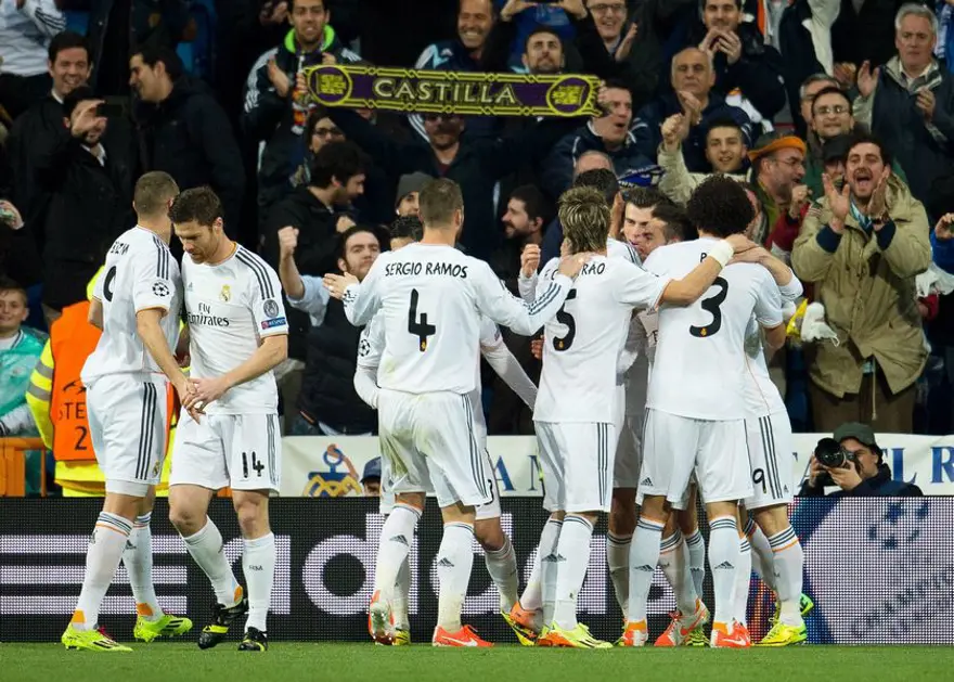 Real yarı finale göz kırptı 3 Real yarı finale göz kırptı 3