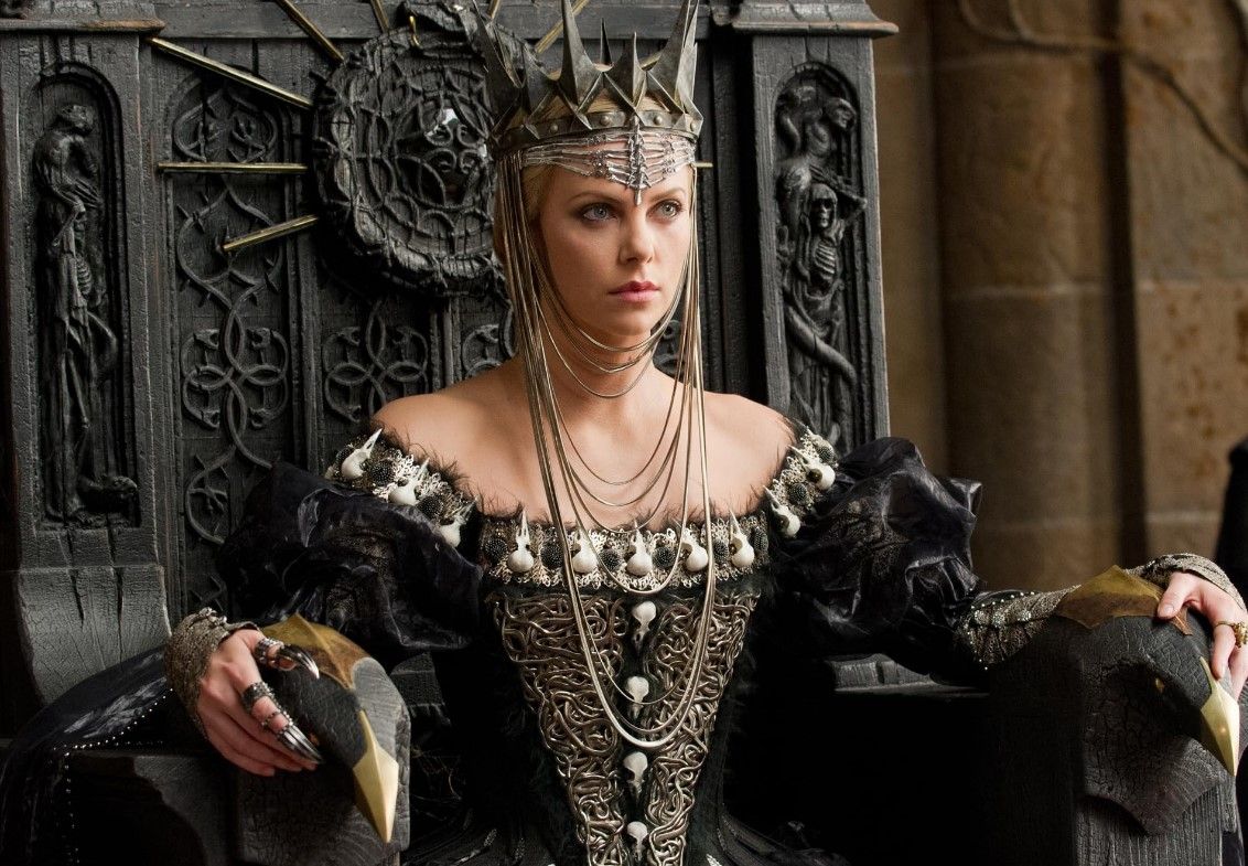 Charlize Theron'ın Nolan filmindeki rolü açıklandı