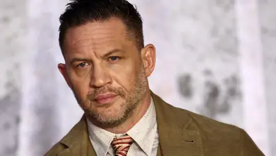 Tom Hardy'den estetik çıkışı: Sunucuya verdiği yanıt tartışma yarattı