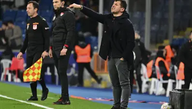 Emre Belözoğlu'dan Beşiktaş taraftarına küfür tepkisi