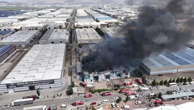 Kayseri'de mobilya fabrikasında yangın