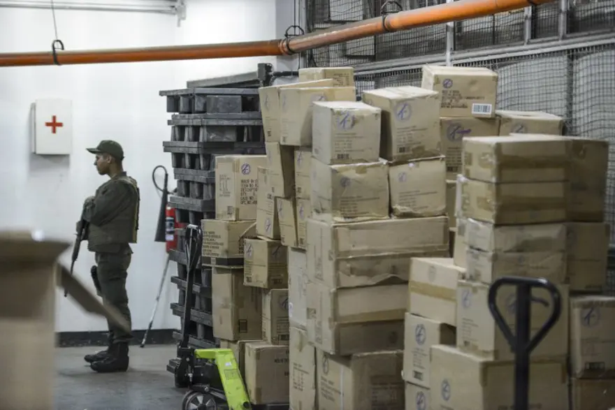 Venezuela en değerli parasını tedavülden kaldırdı 12