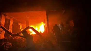 Gazze'de bir hastane daha kapandı: İsrail'in baskın düzenlediği Kemal Advan Hastanesi hizmet dışı kaldı