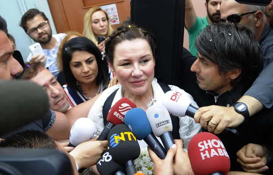 Deniz Seki'den tahliye sonrası ilk açıklama: Ne olur canımı yakmayın 16