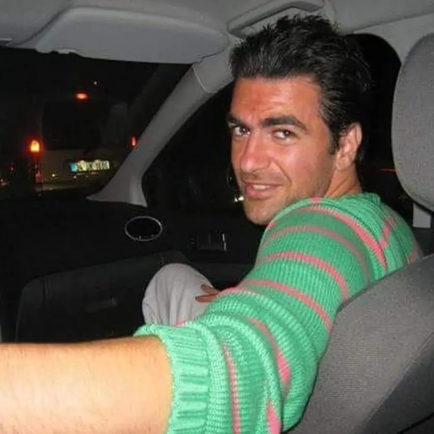 Hayatını kaybeden Türkiye'nin ilk erkek güzeli Karahan Çantay'ın kardeşi Ceyhan Betül Çantay konuştu 3