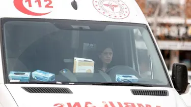 Bursa'da iki otomobil kafa kafaya çarpıştı: 4 yaralı