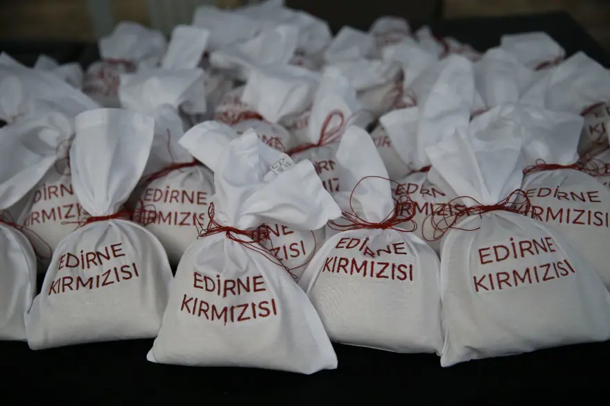 Osmanlı döneminde Edirne'de üretilmiş: Bir "casusluk hikayesine" benzetiliyordu, ekonomik değer haline geldi 1 Osmanlı döneminde Edirne'de üretilmiş: Bir "casusluk hikayesine" benzetiliyordu, ekonomik değer haline geldi 1