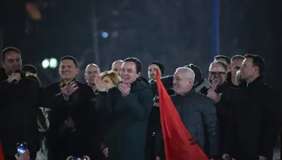 Kosova'da yeni hükümete güven oyu çıkmadı