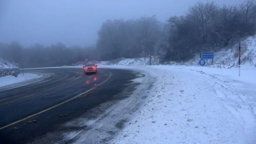 İstanbul'da kar kapıya dayandı! Trakya'da kar yağışı etkili oluyor 4
