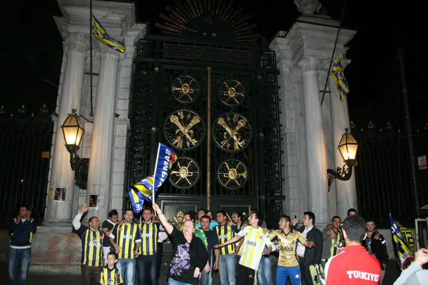 Her yer sarı lacivert 49