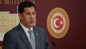 Sinan Oğan kimdir? ATA İttifakı Cumhurbaşkanı adayı Sinan Oğan kaç yaşında ve nereli?