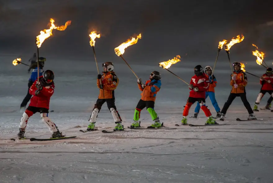 Palandöken'de "gece kayağı" keyfi 14