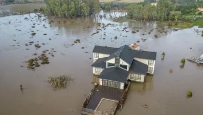 Güney Afrika'da sel felaketi: 92 ölü