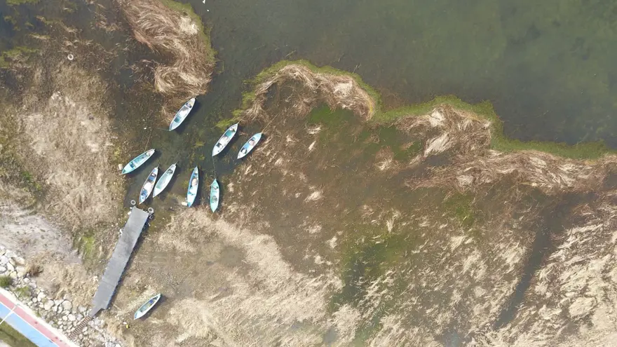 Beyşehir Gölü alarm veriyor: 50 metre çekildi 8