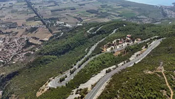 ''Ölüm yolu'' ve ''Cehennem azabı'' isimleriyle de biliniyor: Tehlikeli noktaya ziyaretçi akını