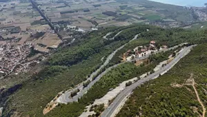 ''Ölüm yolu'' ve ''Cehennem azabı'' isimleriyle de biliniyor: Tehlikeli noktaya ziyaretçi akını