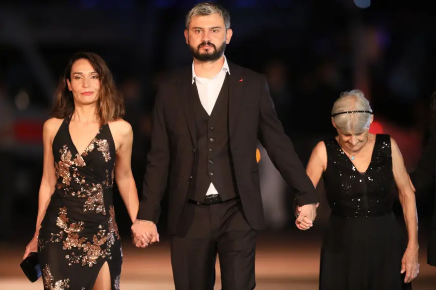 Altın Portakal Film Festivali kırmızı halı geçişiyle başladı 4
