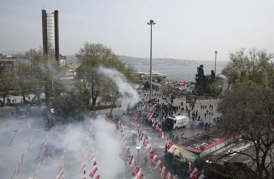 Beşiktaş'ta polis müdahalesi 7