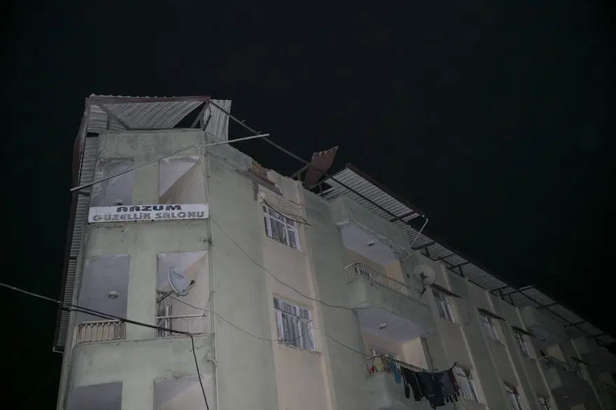 Reyhanlı ve Kilis'e roket mermileri atıldı 30